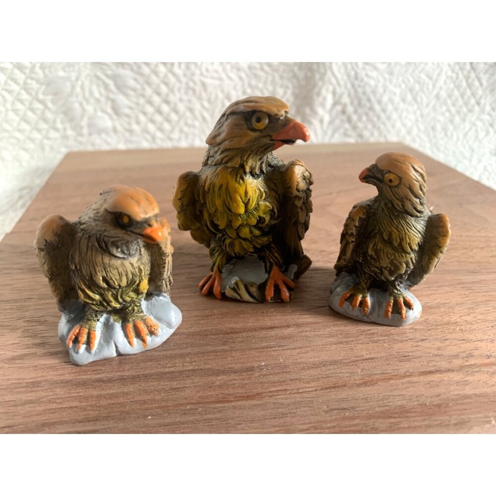 Eagle Resin figures Set 2 inch to 2.5 inch tall